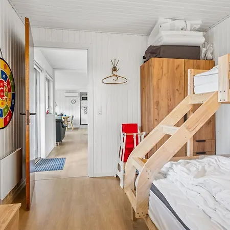 Semesterbostad Mani - 1-1km From The Sea By Interhome Ebeltoft